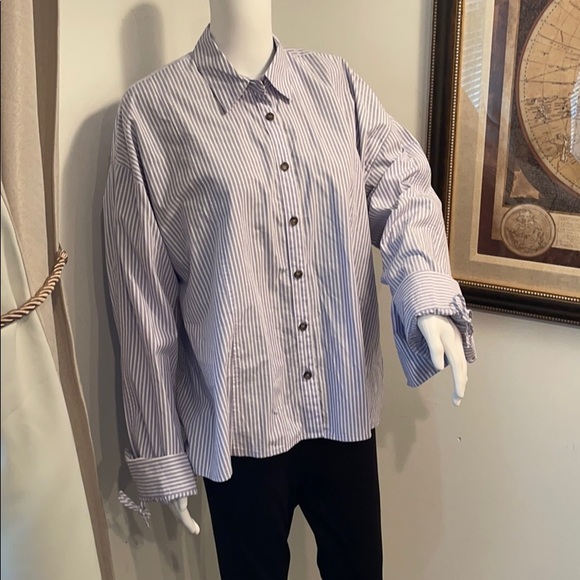 Free People Tops - FREE PEOPLE STRIPPED S/P BUTTON DOWN BLOUSES